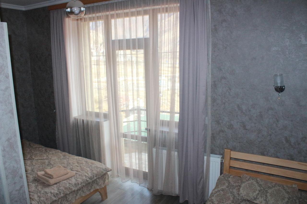 Hotel Gergeti Kazbegi Exterior foto
